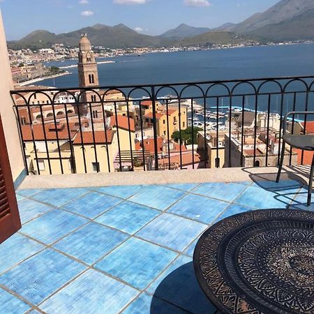 Le Suite Guarinelli B&B Gaeta Exterior foto